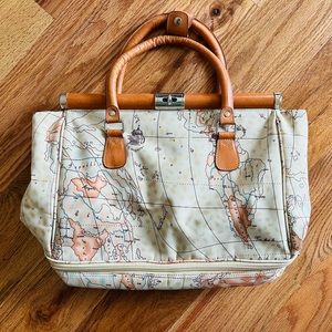 Fred’s intl Travel Bag